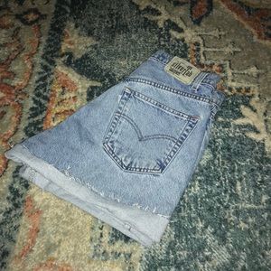 Silver tab Levi’s